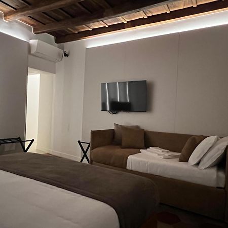 Hotel Affreschi Al Pantheon Roma Esterno foto