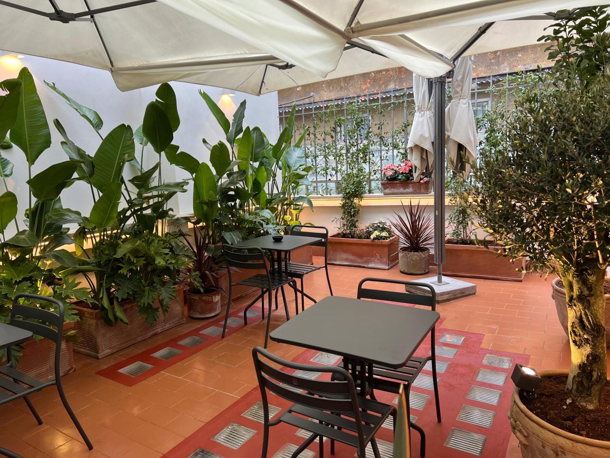 Hotel Affreschi Al Pantheon Roma Esterno foto