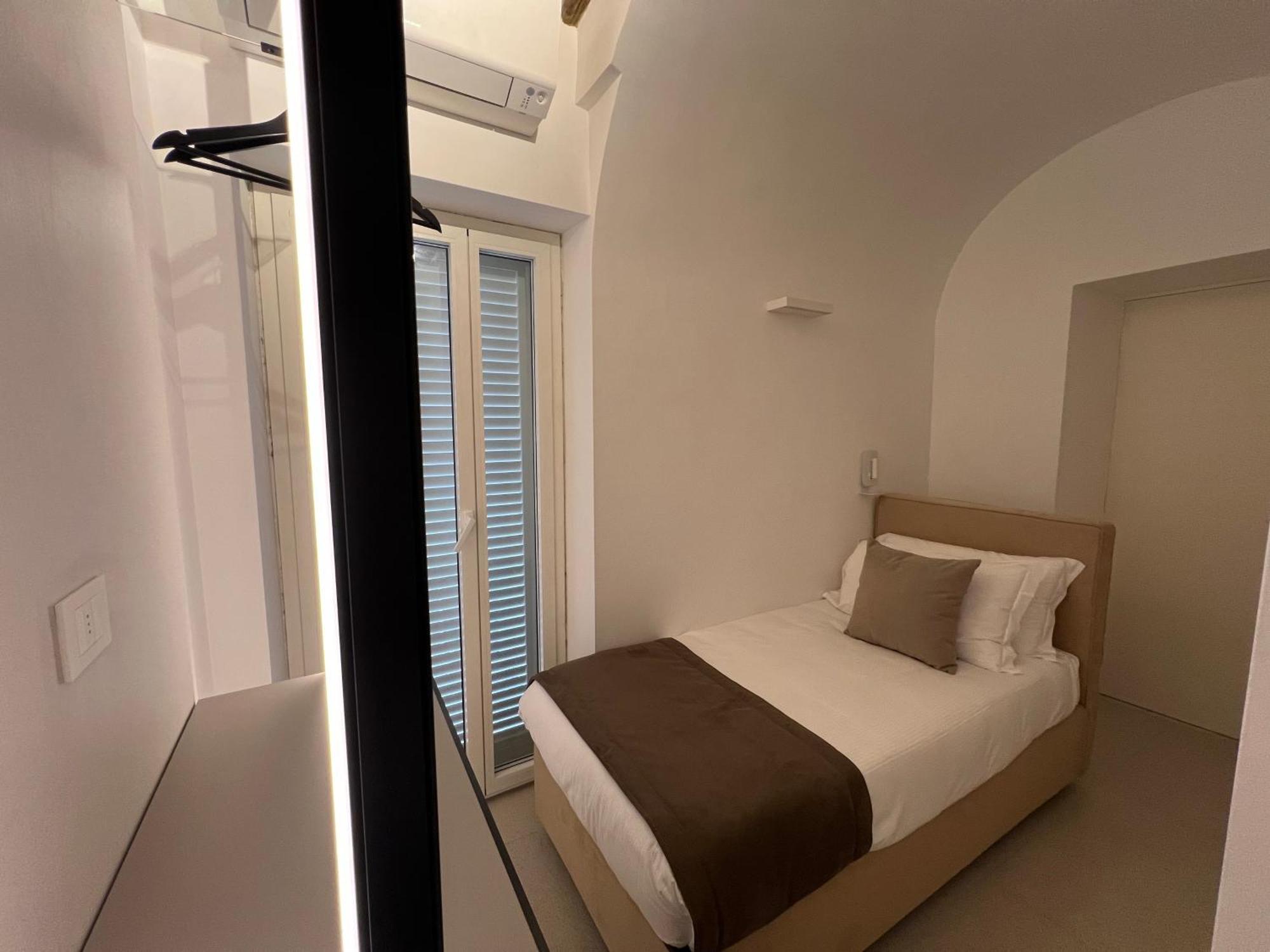 Hotel Affreschi Al Pantheon Roma Esterno foto