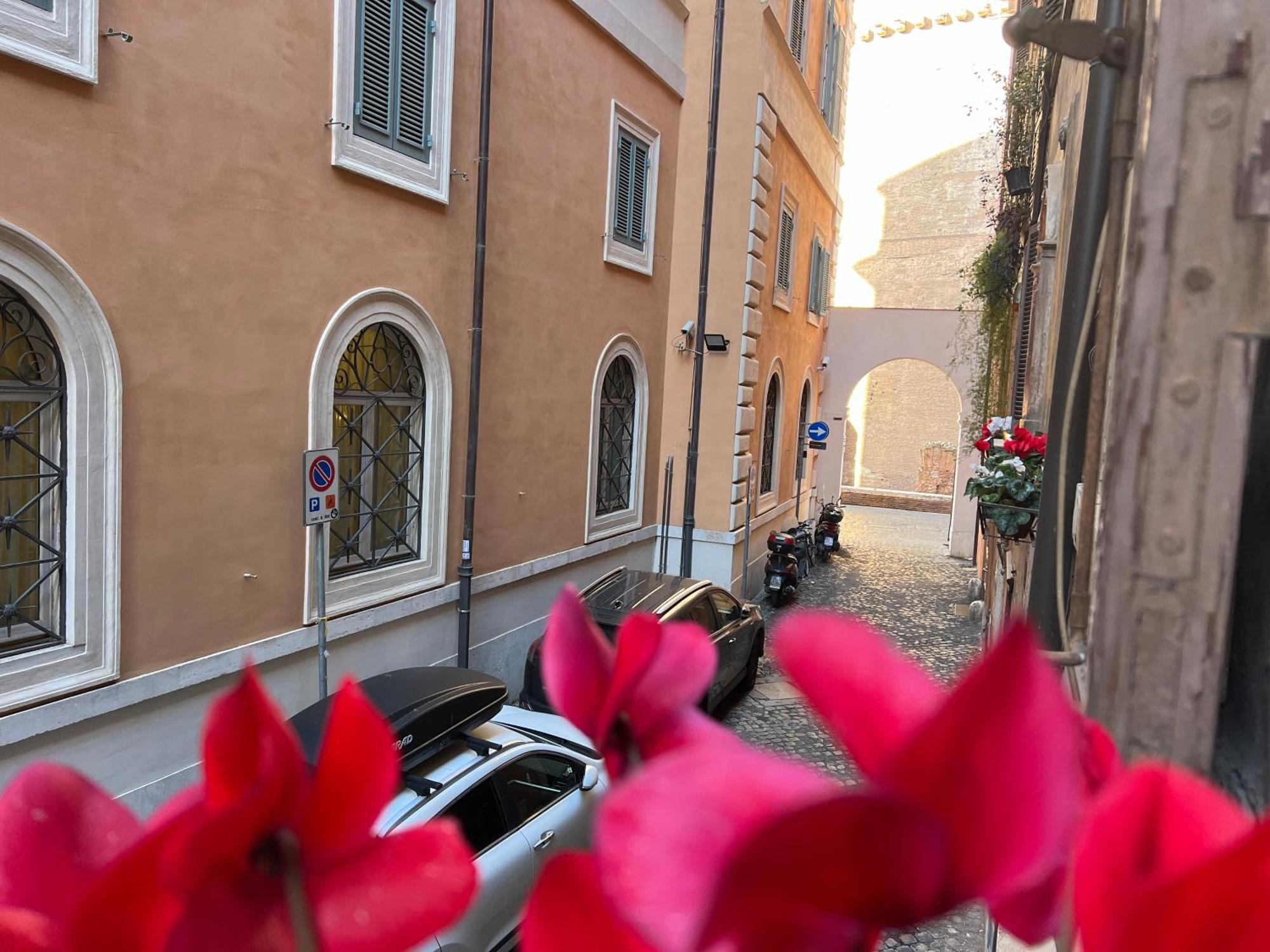 Hotel Affreschi Al Pantheon Roma Esterno foto