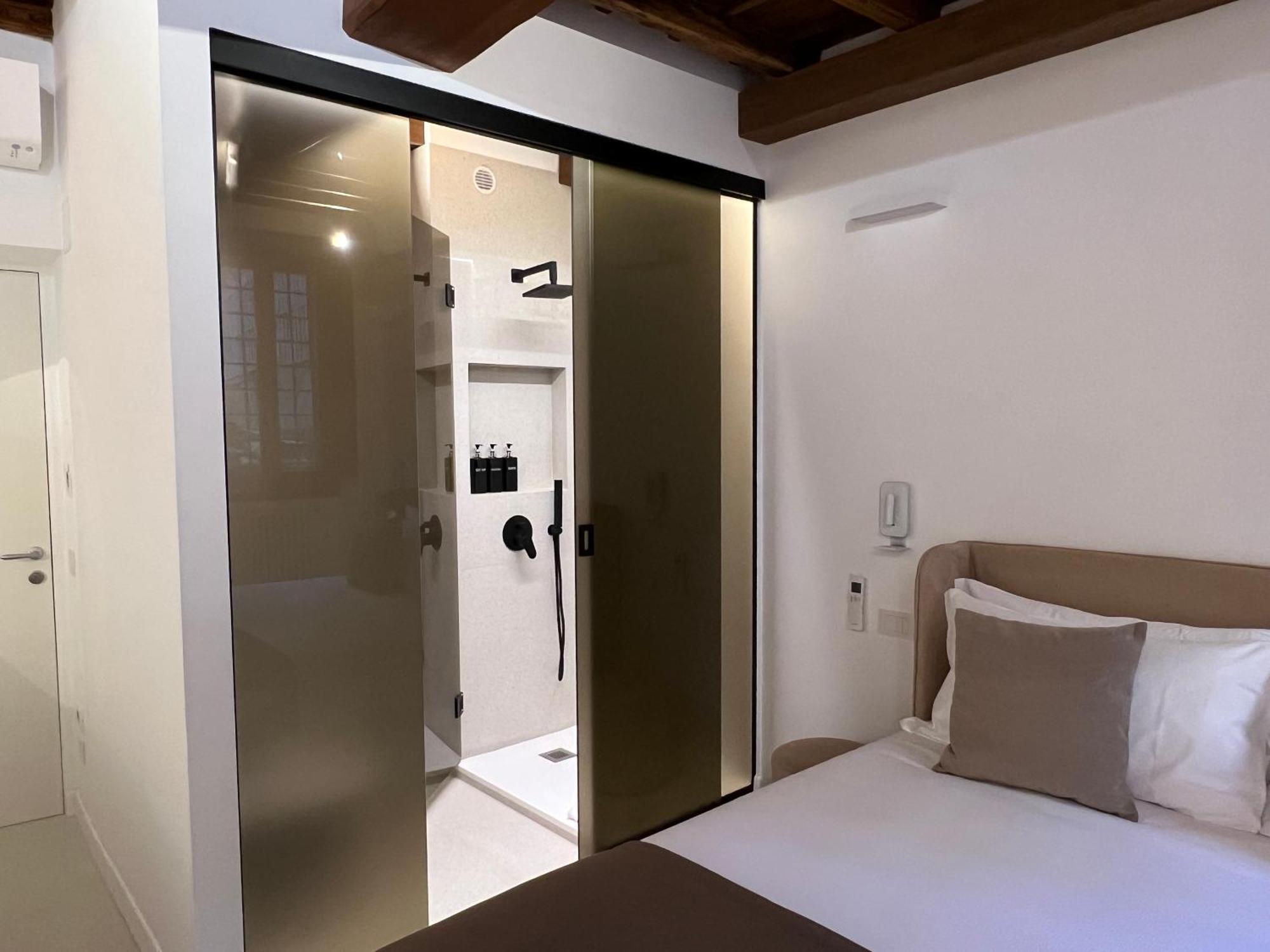 Hotel Affreschi Al Pantheon Roma Esterno foto